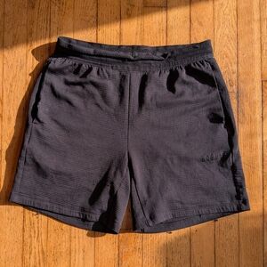 NOBULL Men's Textured Knit Short 7" (See Notes)